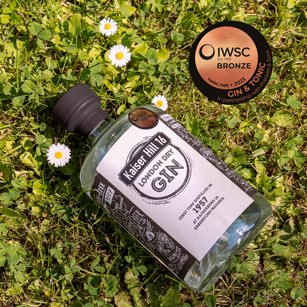 LondondryGin-Awards-Produktbild-SonstigeMarken-2026-1000x1000px londondrygin-mitaward